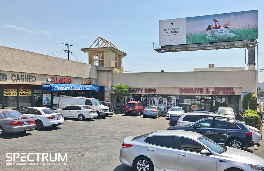 1900 S La Brea Ave, Los Angeles, CA à louer - Photo de l’immeuble – Image 2 sur 2