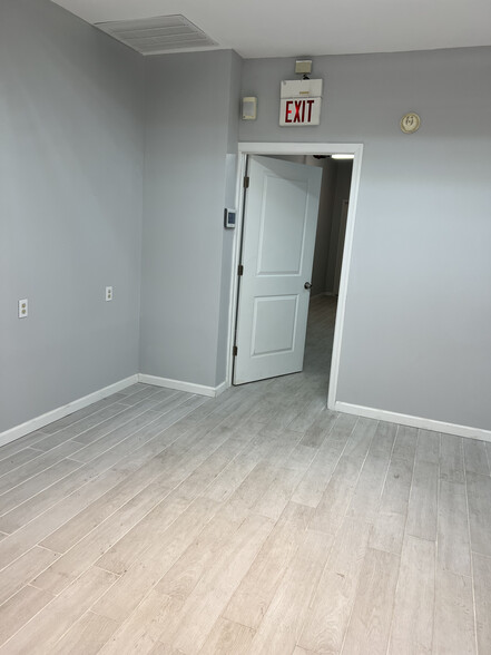 1505 Boardwalk, Atlantic City, NJ à louer - Photo de l’immeuble – Image 3 sur 4