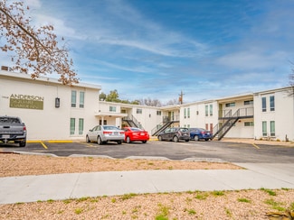 Plus de détails pour 7908 Gault St, Austin, TX - Logement à vendre