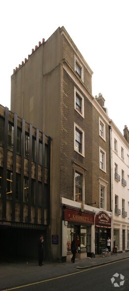 7 Stafford St, Londres à vendre - Photo de l’immeuble – Image 2 sur 9