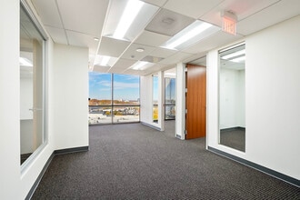 8229 Boone Blvd, Vienna, VA à louer Photo intérieure– Image 2 sur 30