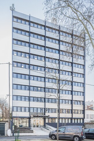 Plus de détails pour 147 Avenue Paul Doumer, Rueil-Malmaison - Bureau à louer