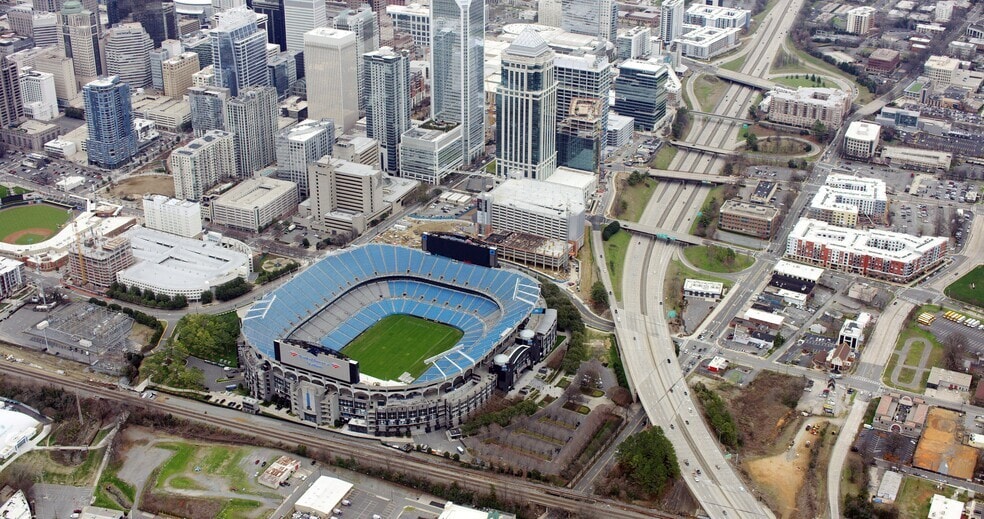 855 S Mint St, Charlotte, NC à louer - Aérien – Image 3 sur 7