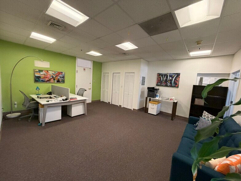 10 High St, Medford, MA à louer - Photo intérieure – Image 3 sur 18