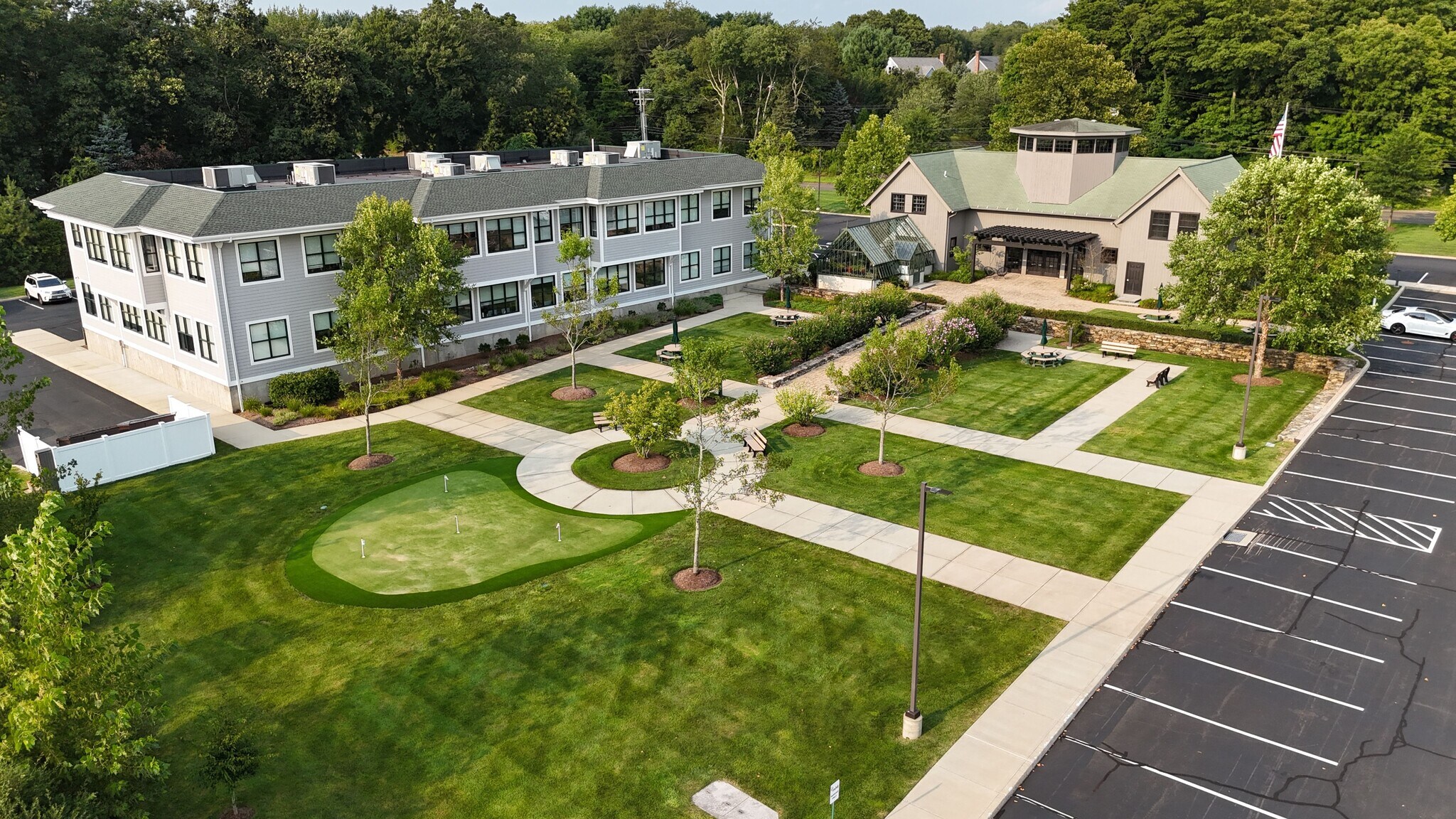 350 Goose Ln, Guilford, CT à louer Photo de l’immeuble– Image 1 sur 17