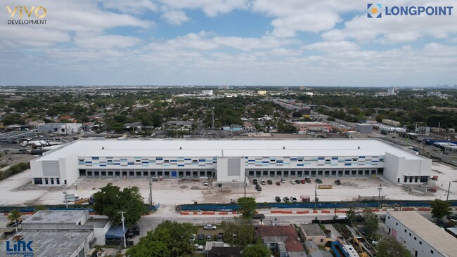 Plus de détails pour 2260 NW 27th Ave, Miami, FL - Industriel/Logistique à louer