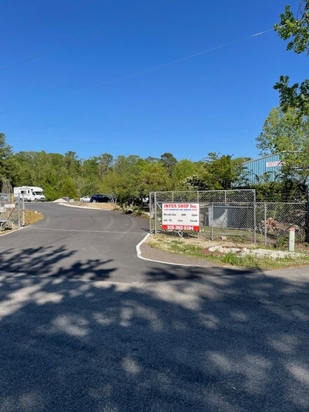 4324 Deer Creek Ln, Wilmington, NC à vendre - Photo principale – Image 1 sur 5