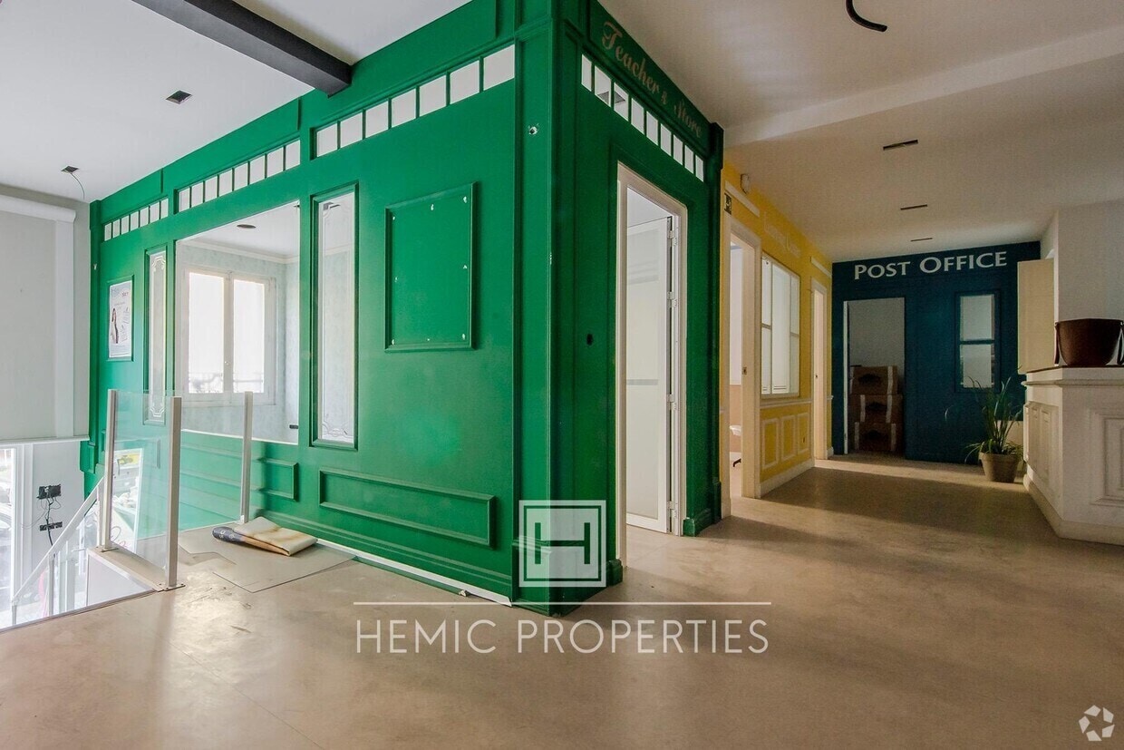 Local commercial dans Madrid, Madrid à louer Photo intérieure– Image 1 sur 4