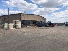 7050 11th Ave SW, Rochester, MN à vendre Photo de l’immeuble– Image 1 sur 1