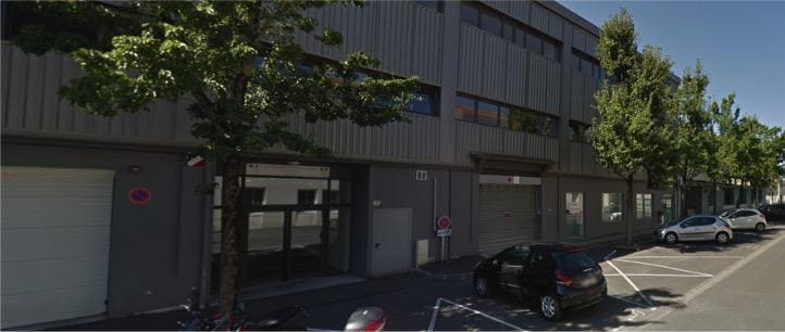 Local commercial dans Angoulême à louer - Photo de l’immeuble – Image 2 sur 3