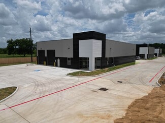 Plus de détails pour 1663 S Cherry St, Tomball, TX - Industriel/Logistique à vendre
