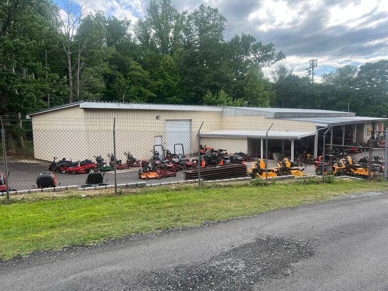 10190 Old Indian Head Rd, Upper Marlboro, MD à vendre - Photo de l’immeuble – Image 2 sur 32