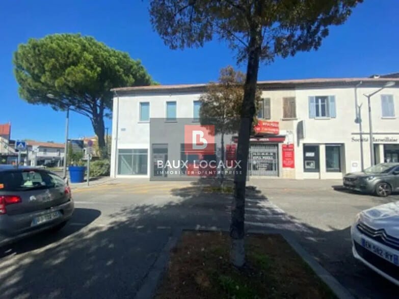 Local commercial dans Sorgues à vendre - Photo de l’immeuble – Image 2 sur 10