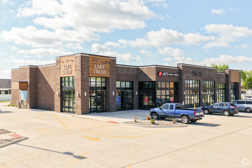 1229 Holiday Blvd, Monroe, MI à louer - Photo de l’immeuble – Image 1 sur 21