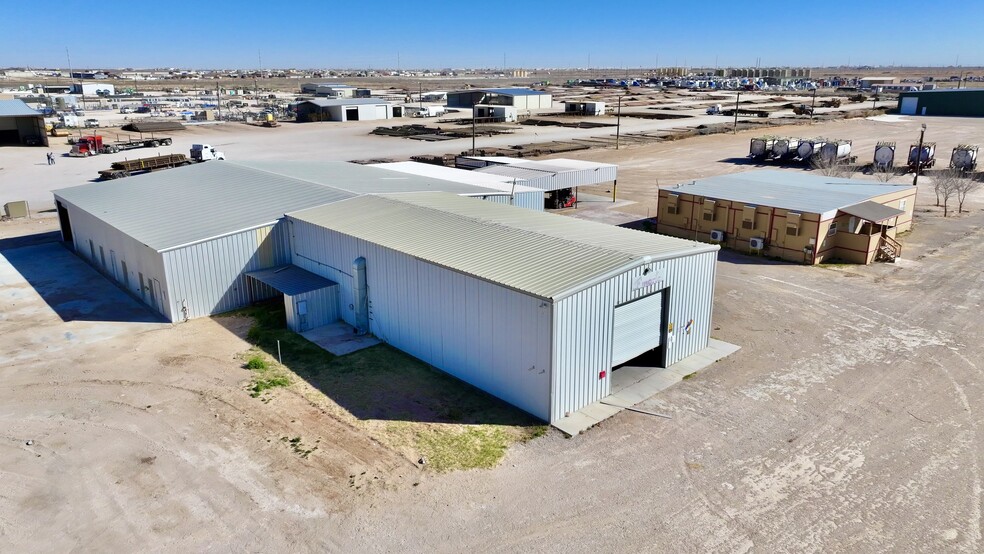 6000 N County Road 1150, Midland, TX à louer - Photo de l’immeuble – Image 1 sur 10