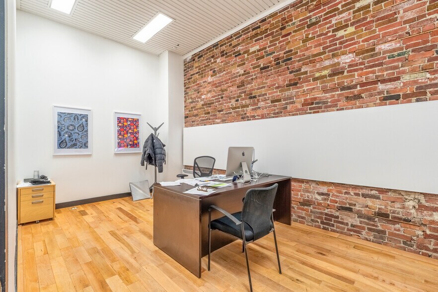 40-42 Rue Wellington N, Sherbrooke, QC à vendre - Photo intérieure – Image 3 sur 22