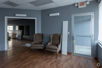 3122-3166 NW Viking Blvd, Cedar, MN à louer Photo intérieure– Image 1 sur 5