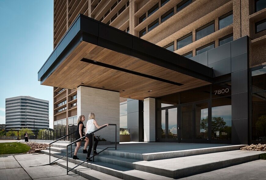 7800 E Union Ave, Denver, CO à louer - Photo de l’immeuble – Image 2 sur 9