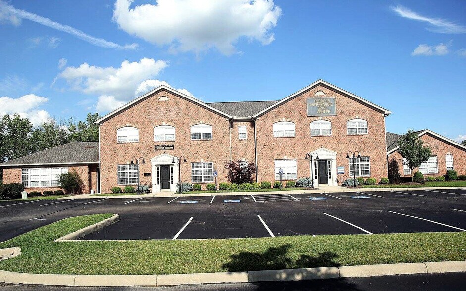 5900 Long Meadow Dr, Middletown, OH à vendre - Photo de l’immeuble – Image 2 sur 2