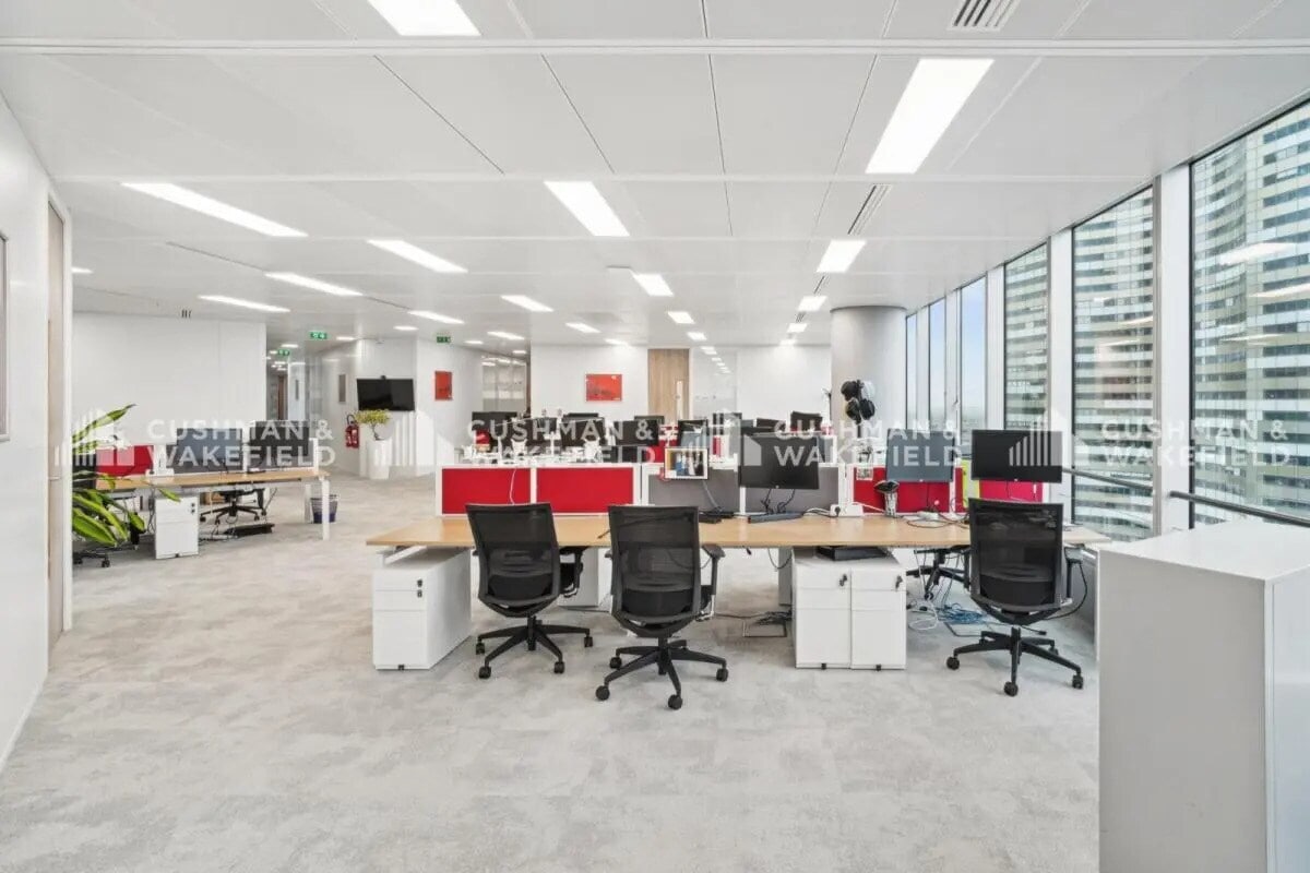 1 Place Des Reflets, Courbevoie à louer Photo intérieure– Image 1 sur 6