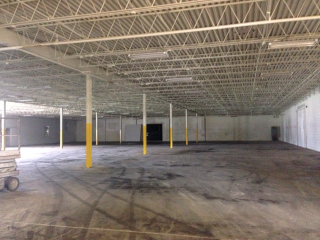 105 Koomler Dr, La Porte, IN à louer - Photo intérieure – Image 3 sur 10