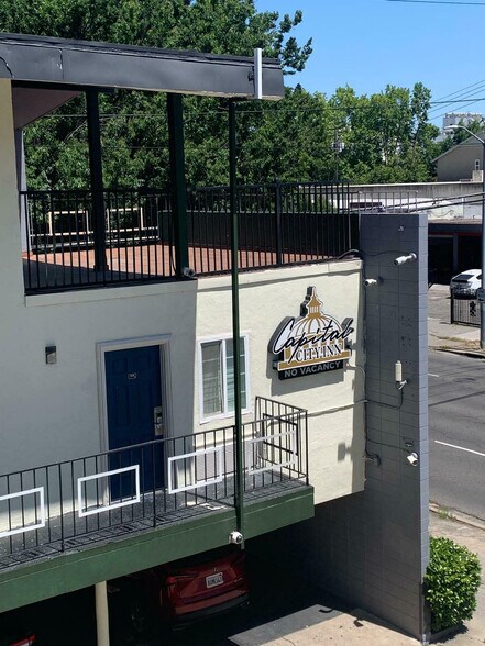 430 16th St, Sacramento, CA à vendre - Photo de l’immeuble – Image 2 sur 17