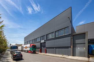 Plus de détails pour Industriel/Logistique à louer