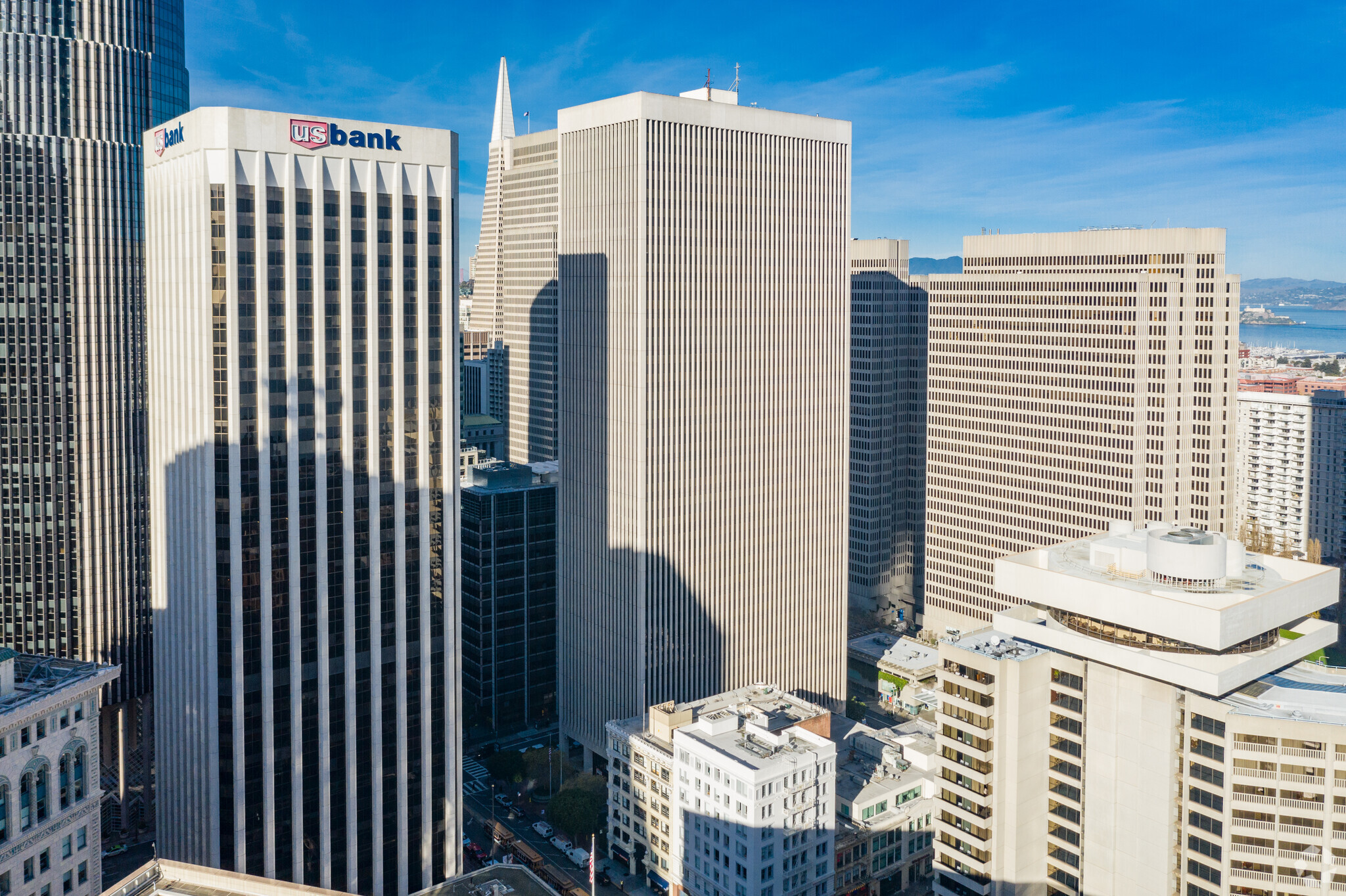 50 California St, San Francisco, CA à louer Photo de l’immeuble– Image 1 sur 6