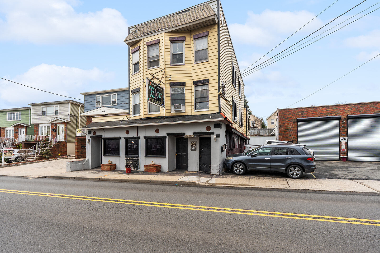 631 Schuyler Ave, Kearny, NJ à louer Photo intérieure– Image 1 sur 17