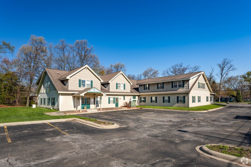 2805 Pontiac Lake Rd, Waterford, MI à vendre - Photo de l’immeuble – Image 1 sur 4