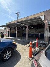 10837 S Vermont Ave, Los Angeles, CA à louer Photo de l’immeuble– Image 1 sur 13