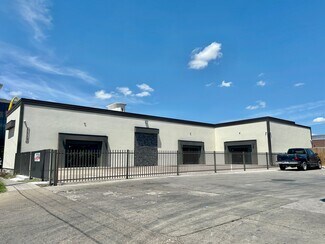Plus de détails pour 1113 San Bernardo Ave, Laredo, TX - Bureau, Local d'activités à louer
