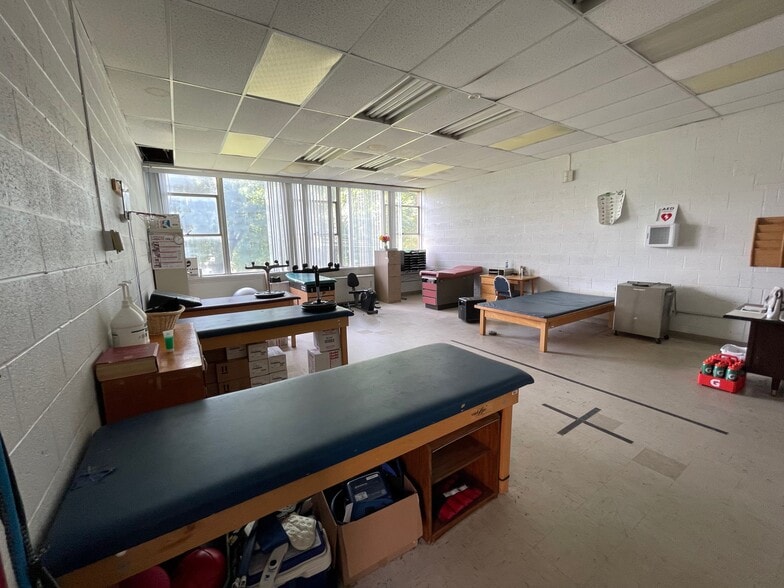 209 Parkway Pl, Parkersburg, WV à louer - Photo intérieure – Image 3 sur 3