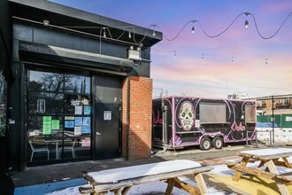 740 5th Ave, Brooklyn, NY à louer Photo intérieure– Image 2 sur 11