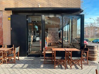 Plus de détails pour Local commercial à louer