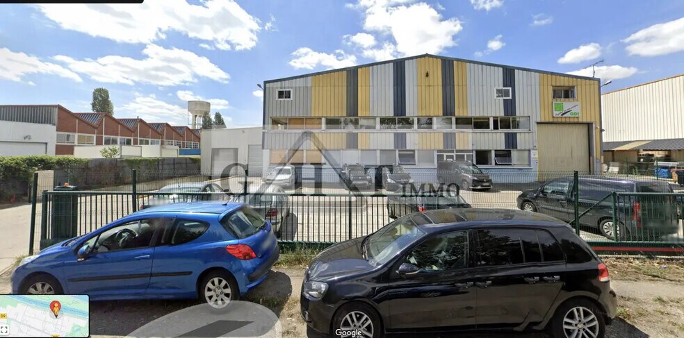 Bureau dans Villeneuve-la-Garenne à louer - Photo de l’immeuble – Image 1 sur 3