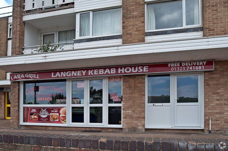 6 Pembury Rd, Eastbourne à louer - Photo de l’immeuble – Image 3 sur 4