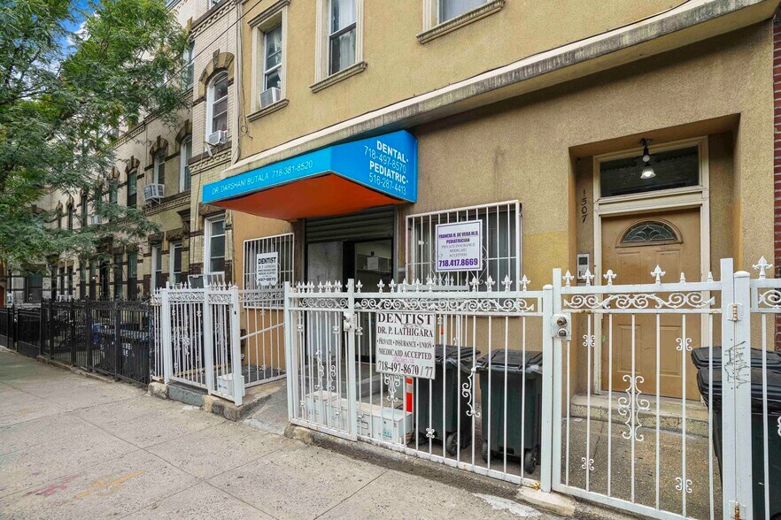 1507 Dekalb Ave, Brooklyn, NY à vendre - Photo de l’immeuble – Image 2 sur 14