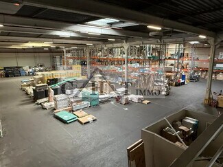 Plus de détails pour Bureau, Industriel/Logistique à louer