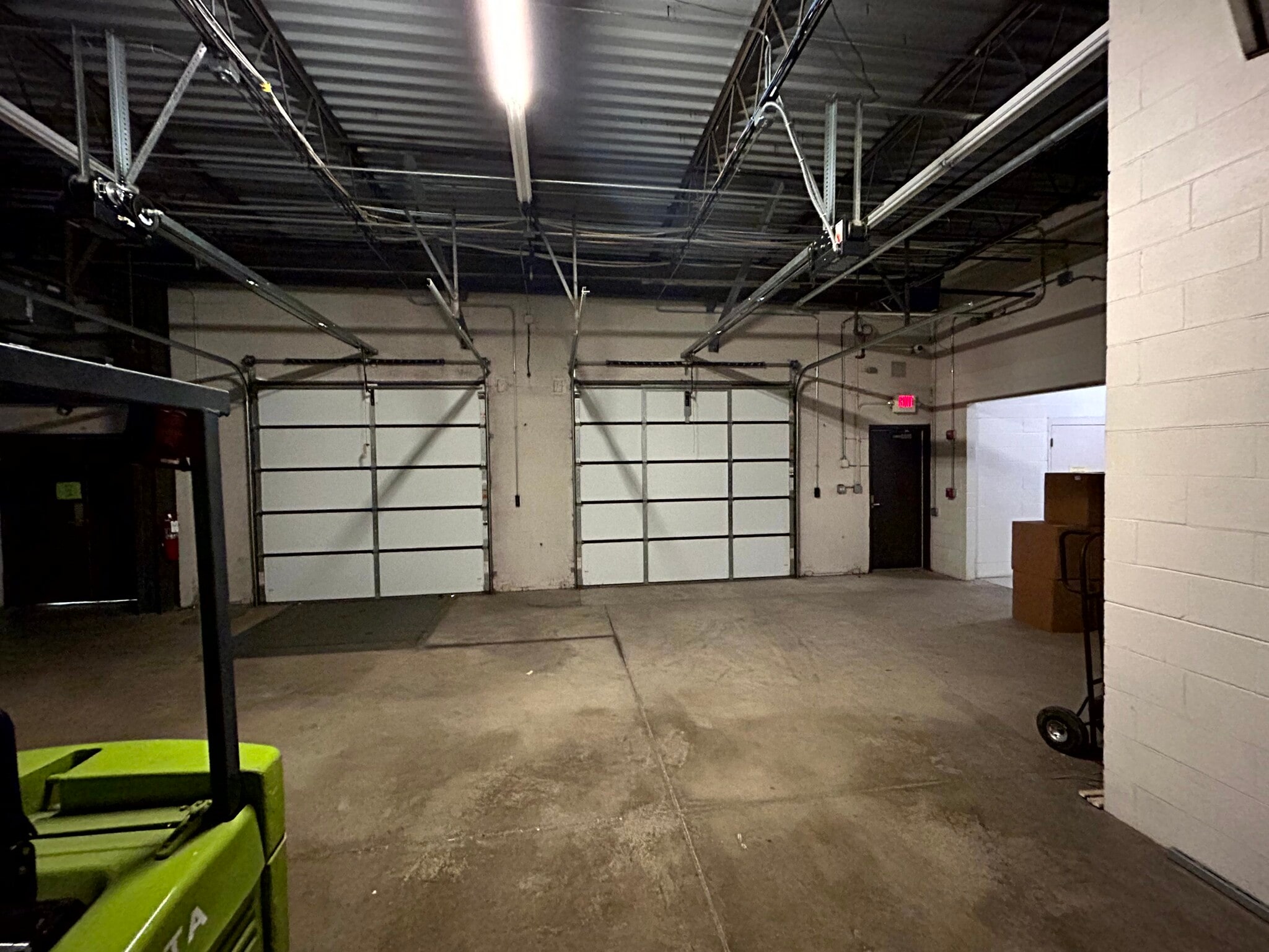 2505 S Finley Rd, Lombard, IL à vendre Photo intérieure– Image 1 sur 20