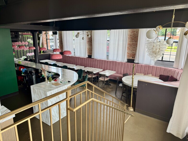 44 Elton St, Rochester, NY à louer - Photo intérieure – Image 2 sur 13