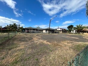 9894 Kaumualii Hwy, Waimea, HI à louer Photo de l’immeuble– Image 2 sur 6