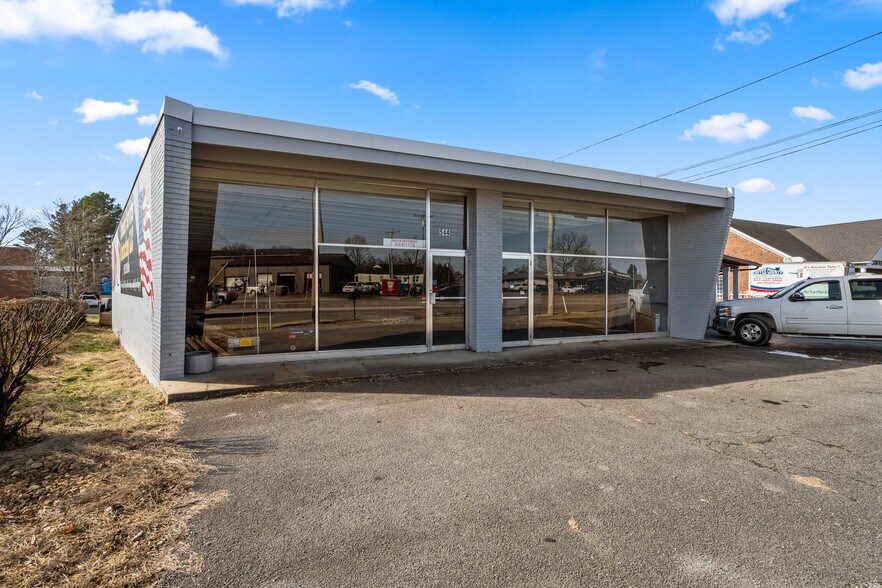 518 Hillsboro Blvd, Manchester, TN à vendre - Photo principale – Image 3 sur 14