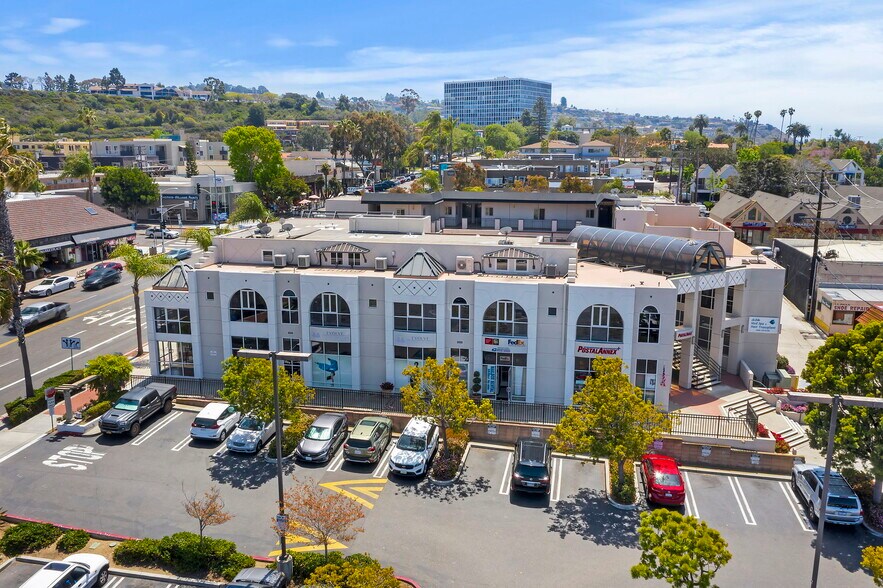 7514 Girard Ave, La Jolla, CA à vendre - Photo de l’immeuble – Image 3 sur 10