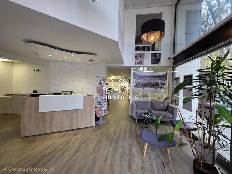 Local commercial dans Lyon à louer - Hall d’entrée – Image 2 sur 15