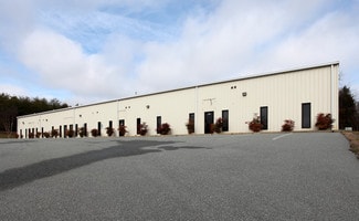 Plus de détails pour 3653-3673 Alamance Rd, Burlington, NC - Local d'activités à louer