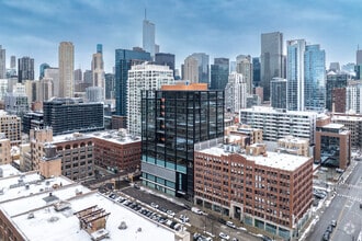 311 W Huron St, Chicago, IL - VUE AÉRIENNE  vue de carte
