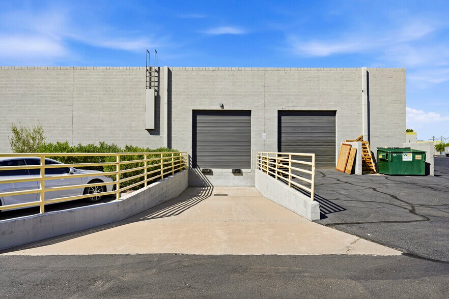 1808 W 3rd St, Tempe, AZ à louer - Photo de l’immeuble – Image 2 sur 6