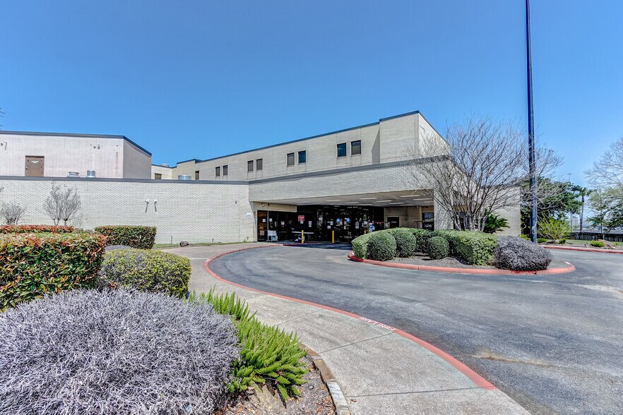 15101 Interstate 10 E, Channelview, TX à louer - Photo principale – Image 1 sur 10