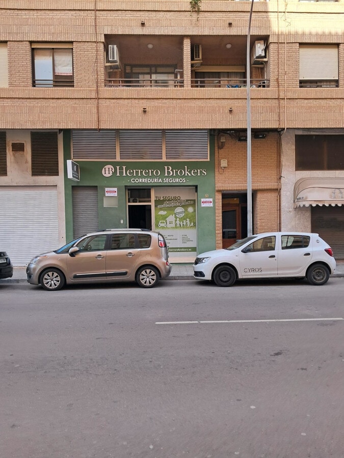 Castelló de la Plana, CST 12006 - Lot - - - Photo intérieure - Image 2 of 16